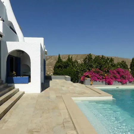 Teresa Villa Agua Amarga (Almeria)